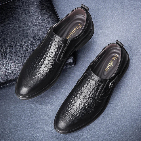 Men's Casual Leather Shoes Comfortable Slip-On Design for Business and Everyday Wear